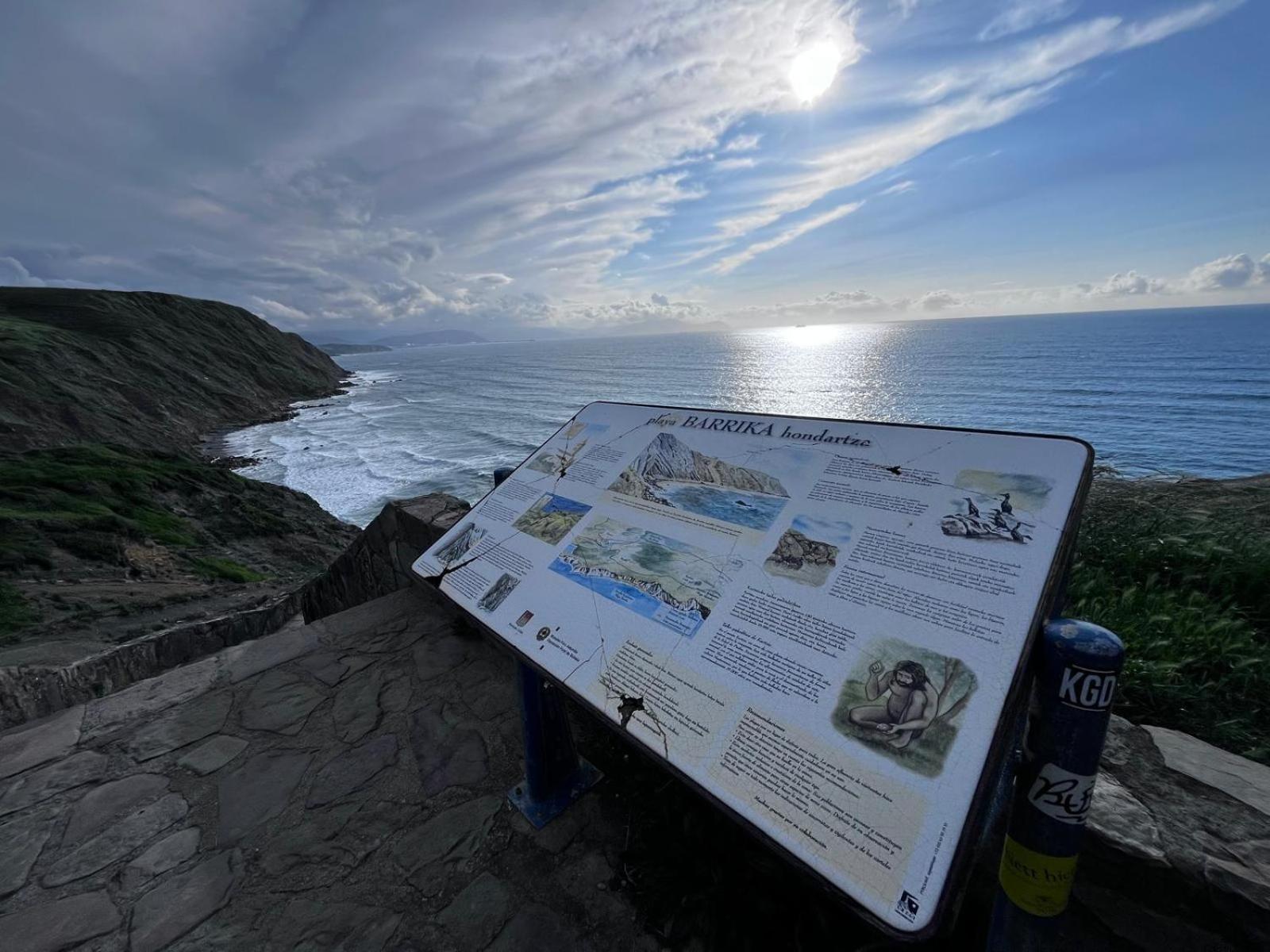 Tu Refugio Junto Al Mar Te Espera Disfruta Final Europa League Apartamento Barrika Exterior foto