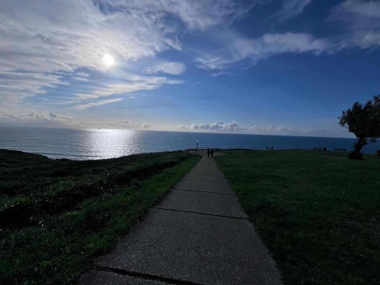 Tu Refugio Junto Al Mar Te Espera Disfruta Final Europa League Apartamento Barrika Exterior foto