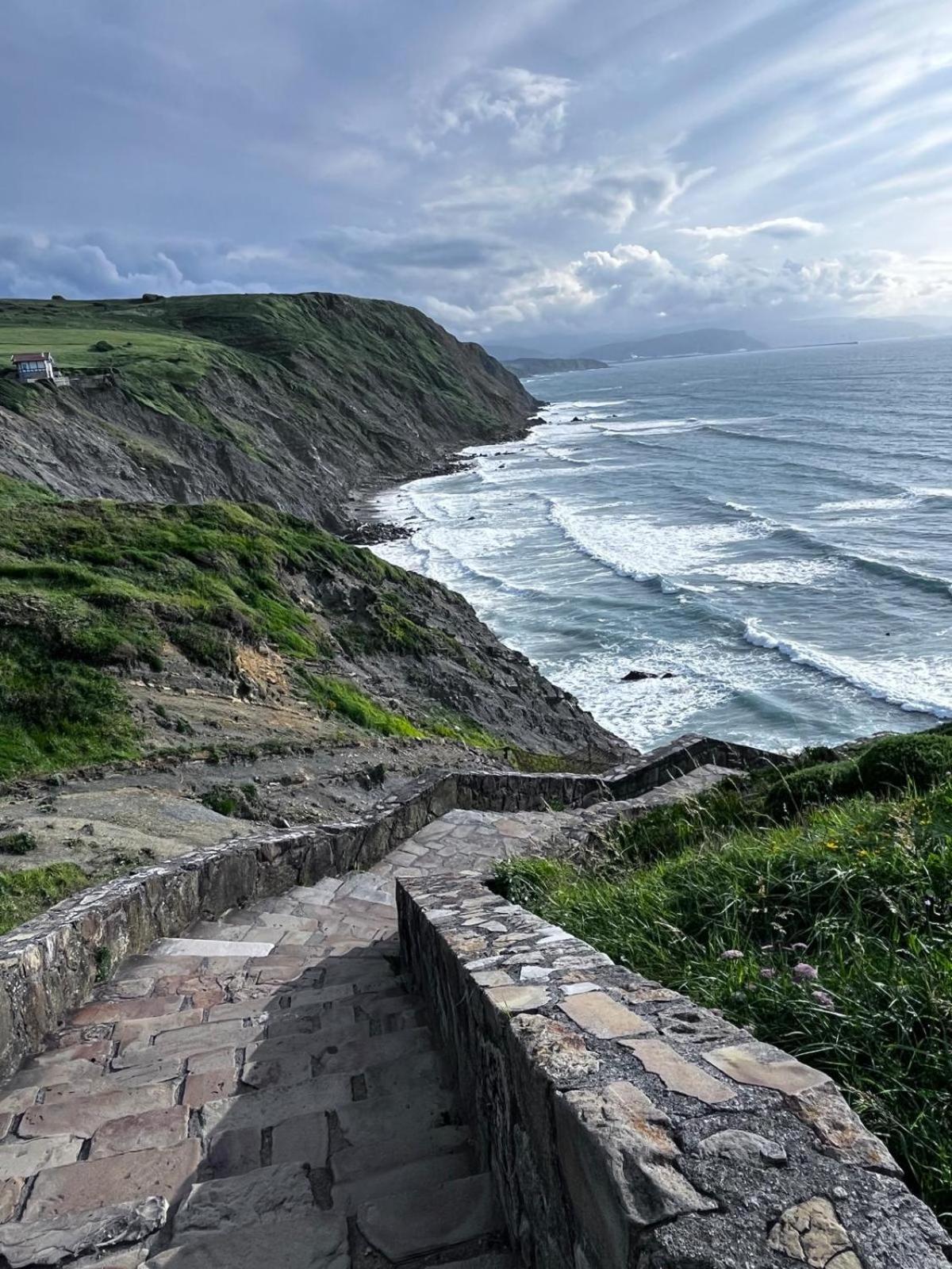 Tu Refugio Junto Al Mar Te Espera Disfruta Final Europa League Apartamento Barrika Exterior foto